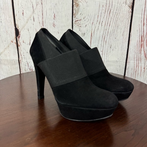 Stuart Weitzman Shoes - Stuart Weitzman Wrap It Up Women’s Black Suede Leather Platform Booties 6 EUC